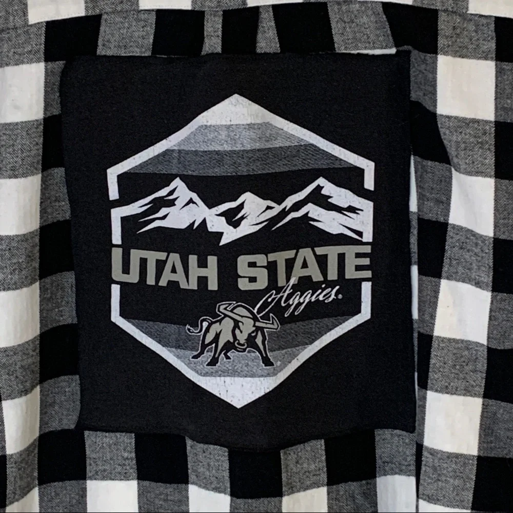 Utah  State  Men’s  XXL  Black  White  Flannel  Shirt  Plaid  Classic  Casual
